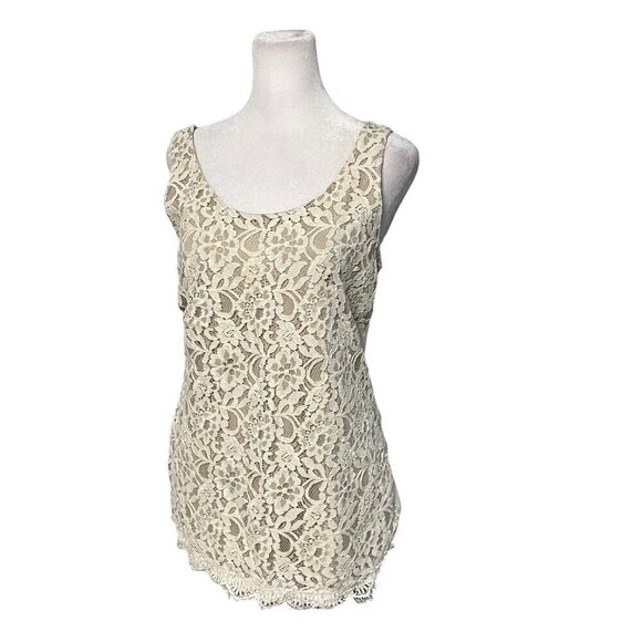 Maurices Cream Mixed Media Lace Front Sleeveless Size Small - Picture 2 of 5